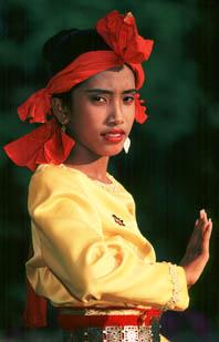 thm_Sumba3-20.jpg (10301 bytes)